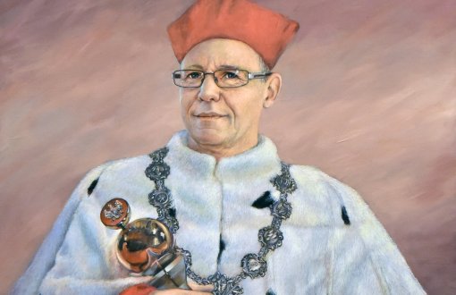 Zdjęcie portretowe: prof. Sławomir Wiak