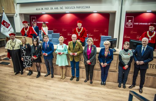 Odznaczenia państwowe dla pracowników i nagrody dla studentów
