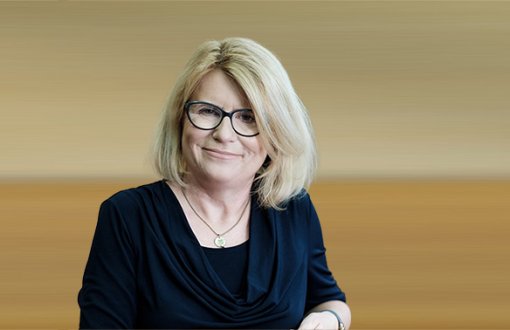 Zdjęcie portretowe: prof. Bogumiła Kaniewska